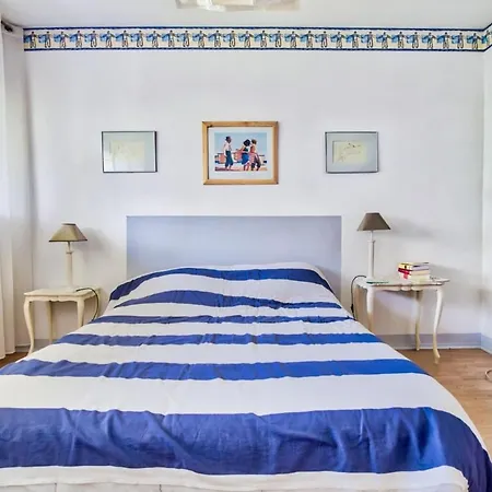3-star With Parking And Terrace Διαμέρισμα Αντίμπ