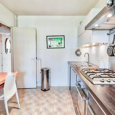 Διαμέρισμα 3-star With Parking And Terrace *
